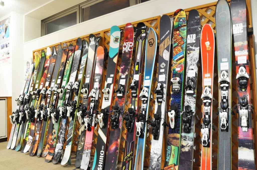 Best Ski Rental Shops Near Konjiam Resort